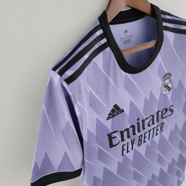 Camisa Real Madrid II (Away) 22/23 - Torcedor Masculina - Roxo - Manto Elegante