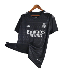 Camisa de Goleiro Real Madrid 23/24 - Torcedor Masculina - Preto - Manto Elegante