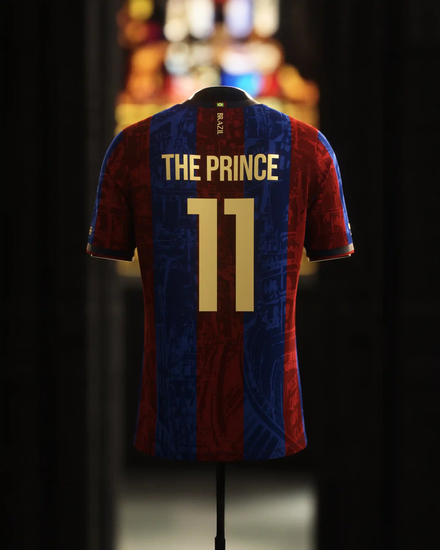 Camisa "Legends Of Barcelona" 24/25 - Neymar #11 THE PRINCE - Edição Especial Trio MSN - Torcedor Masculina - Vermelho e Azul