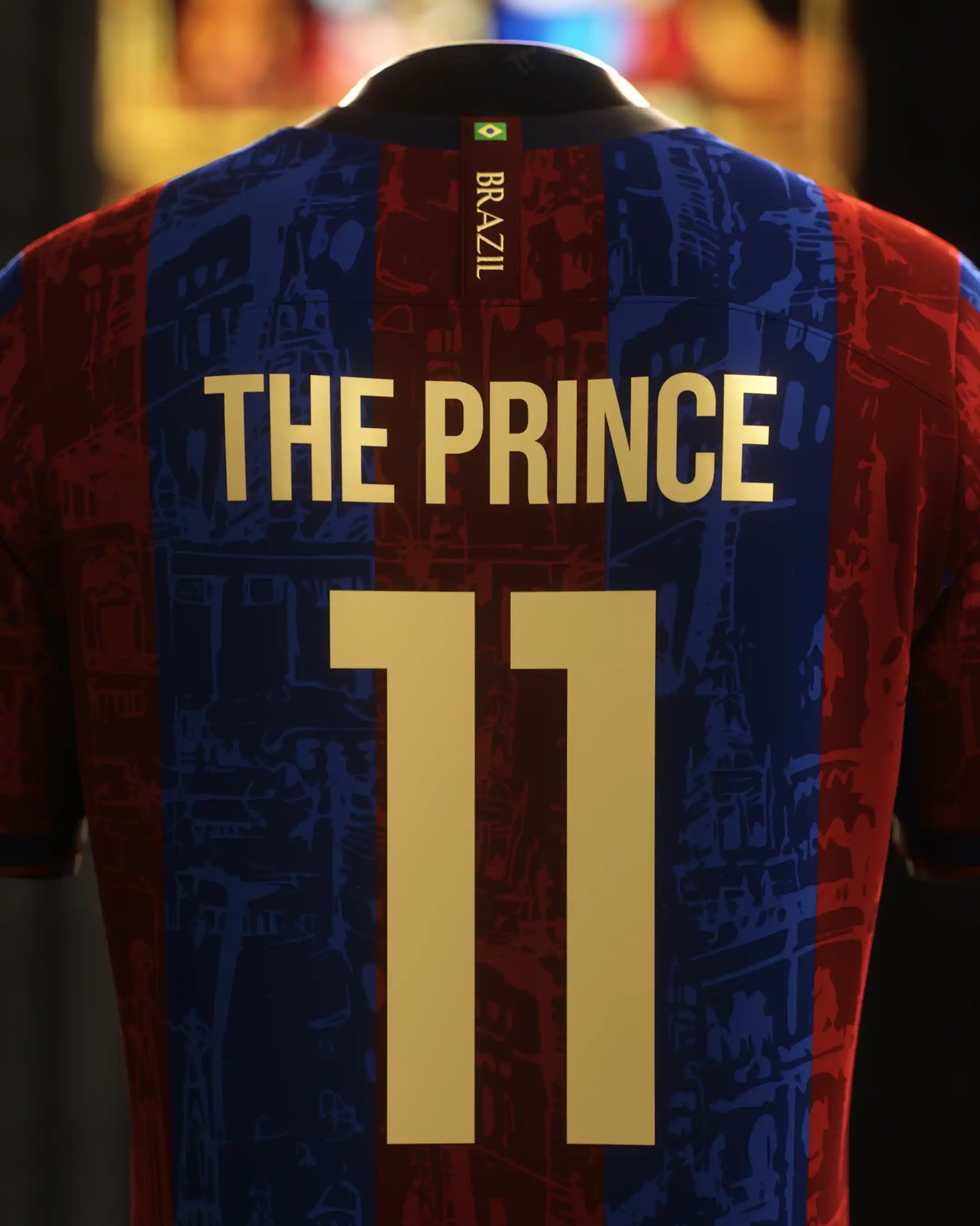 Camisa "Legends Of Barcelona" 24/25 - Neymar #11 THE PRINCE - Edição Especial Trio MSN - Torcedor Masculina - Vermelho e Azul