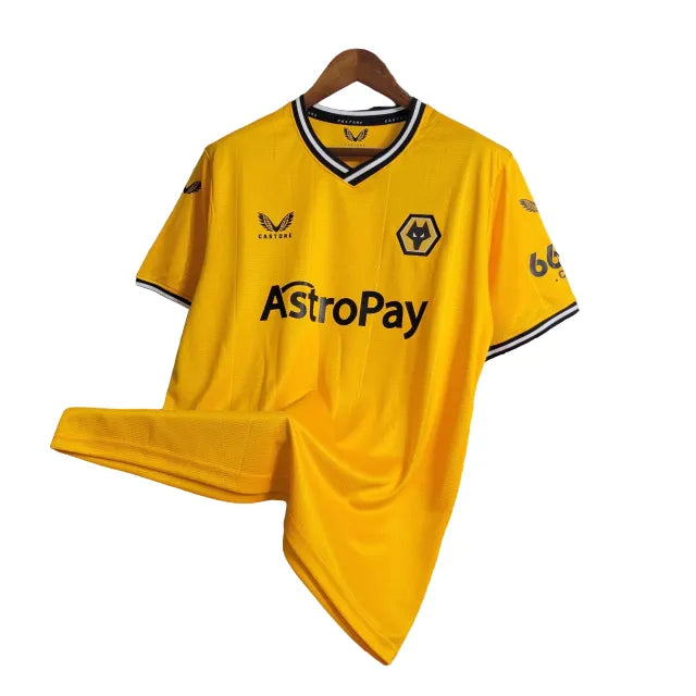 Camisa Wolves I (Home) 23/24 - Torcedor Masculina - Amarelo - Manto Elegante