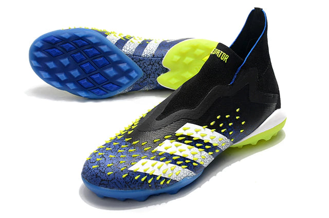 Chuteira de Society Adidas Predator Freak+ Superlative - Manto Elegante