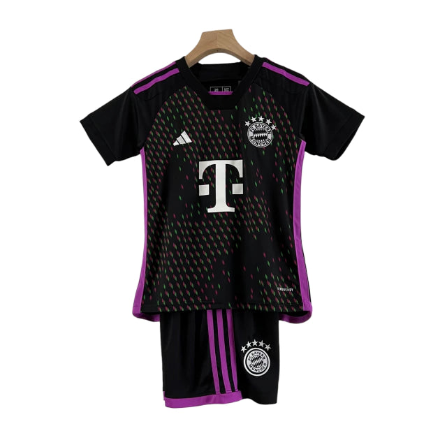 Conjunto Infantil Bayern de Munique II (Away) 23/24 - Preto - Manto Elegante