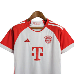 Conjunto Infantil Bayern de Munique I (Home) 23/24 - Branco - Manto Elegante