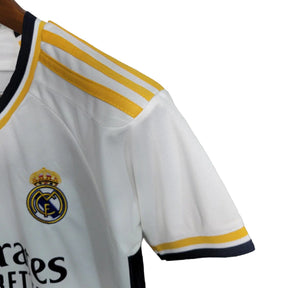 Conjunto Infantil Real Madrid I (Home) 23/24 - Branco - Manto Elegante