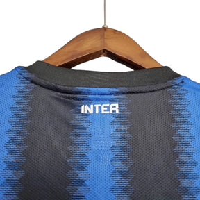 Camisa Manga Longa Retrô Inter de Milão I (Home) 10/11 - Torcedor Masculina - Azul e Preto - Manto Elegante