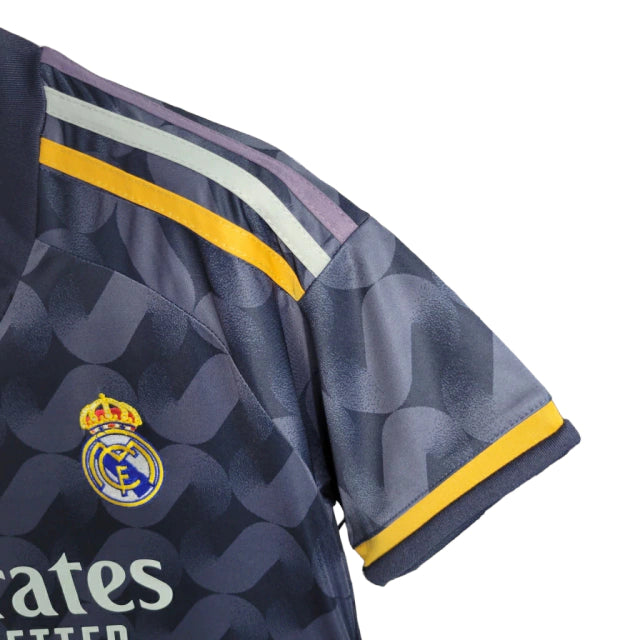 Camisa Real Madrid II (Away) 23/24 - Torcedor Feminina - Cinza - Manto Elegante