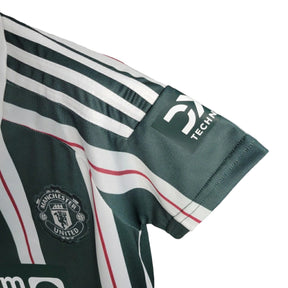 Camisa Manchester United II (Away) 23/24 - Torcedor Feminina - Verde - Manto Elegante