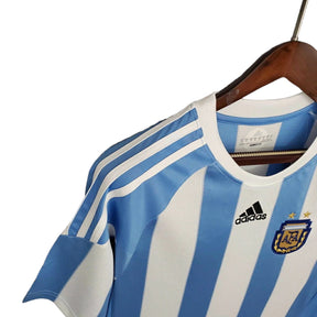 Camisa Retrô Seleção Argentina I (Home) 2010 - Torcedor Masculina - Branco e Azul - Manto Elegante