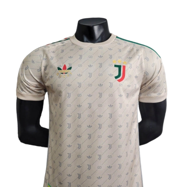 Camisa Juventus Edição Especial GUCCI 24/25 - Jogador Masculina - Bege